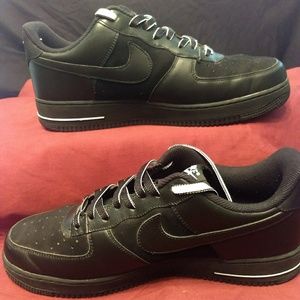 Nike AF-1 Tennis Shoes
